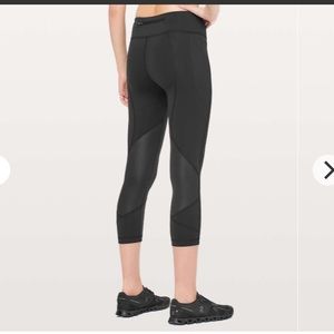 Lululemon Pace Rival Running Crop *Full-On Luxtreme 22"